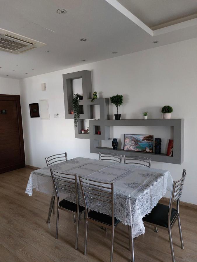 Apartament Designer Apartament In Larnaca Zewnętrze zdjęcie